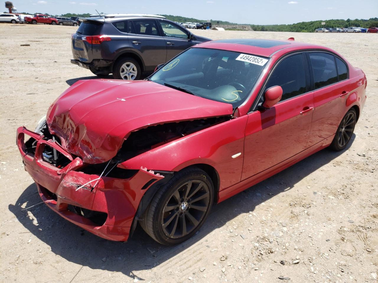 Photo 2 from auction – 2011 BMW 328 I with VIN WBAPH7C53BE131417