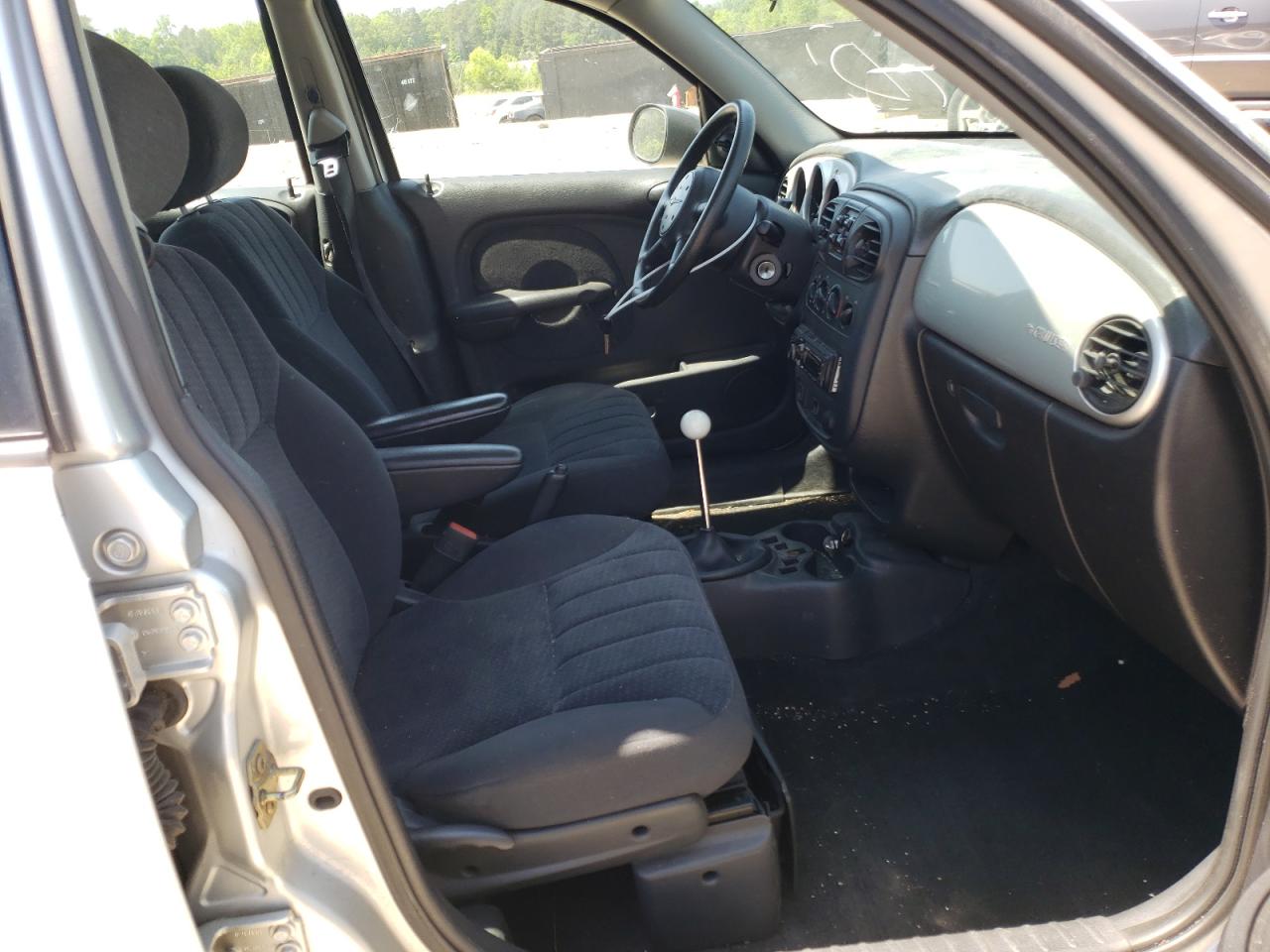 Photo 5 from auction – 2003 CHRYSLER PT CRUISER with VIN 3C4FY48B23T560190