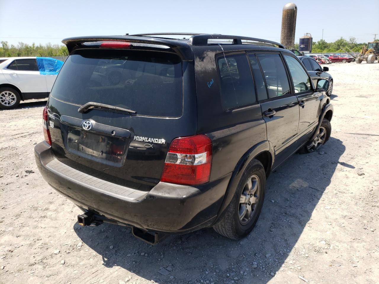Photo 4 from auction – 2004 TOYOTA HIGHLANDER with VIN JTEGD21A440086968