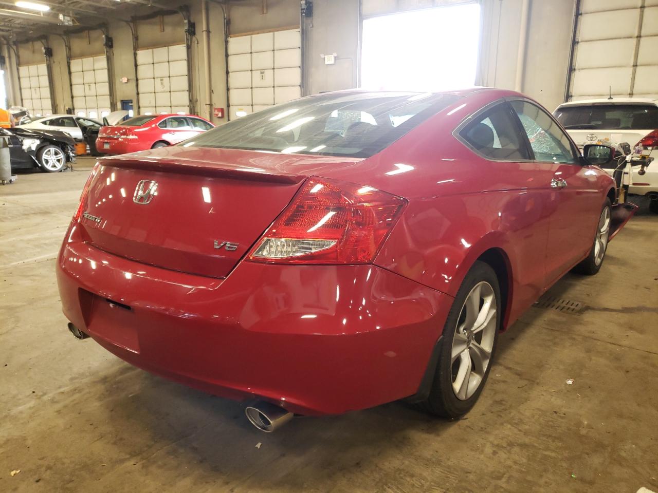 Photo 4 from auction – 2012 HONDA ACCORD EXL with VIN 1HGCS2B89CA010659