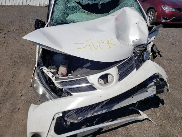 Photo 7 from auction – 2015 TOYOTA RAV4 LE with VIN JTMBFREV2FJ047534