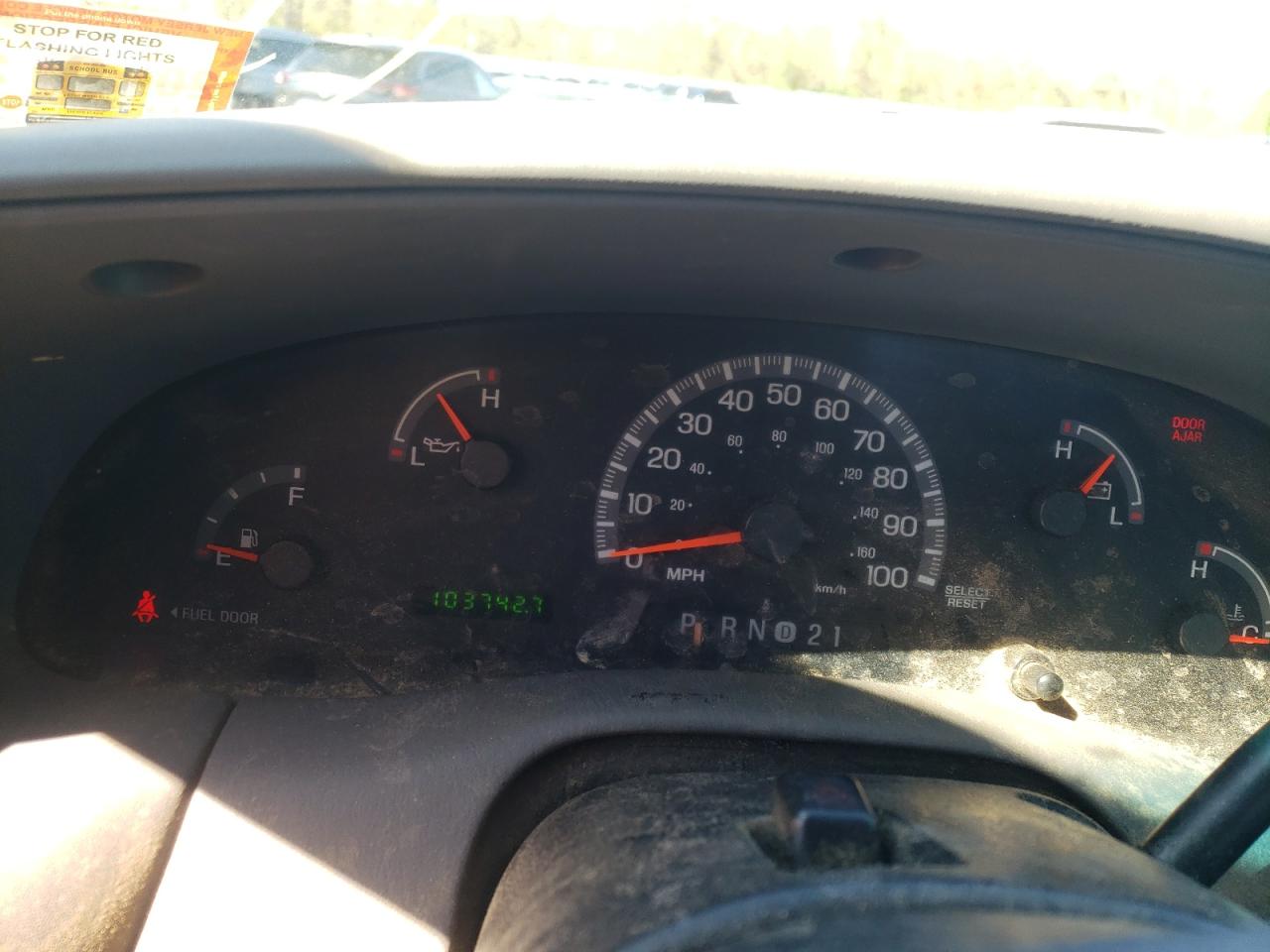 Photo 8 from auction – 2002 FORD F150 with VIN 2FTRF17262CA01247