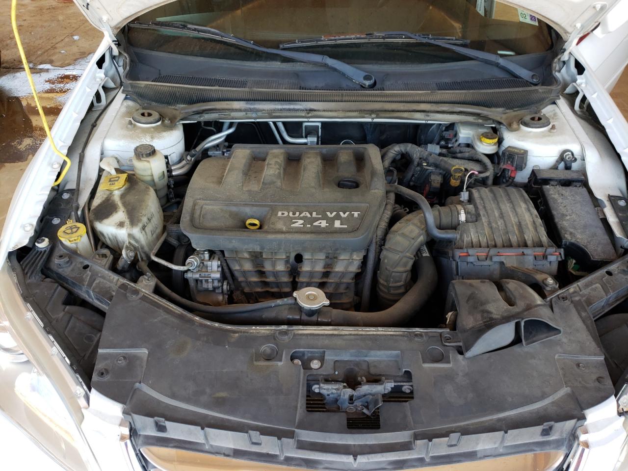 Photo 7 from auction – 2013 CHRYSLER 200 TOURIN with VIN 1C3CCBBBXDN678928
