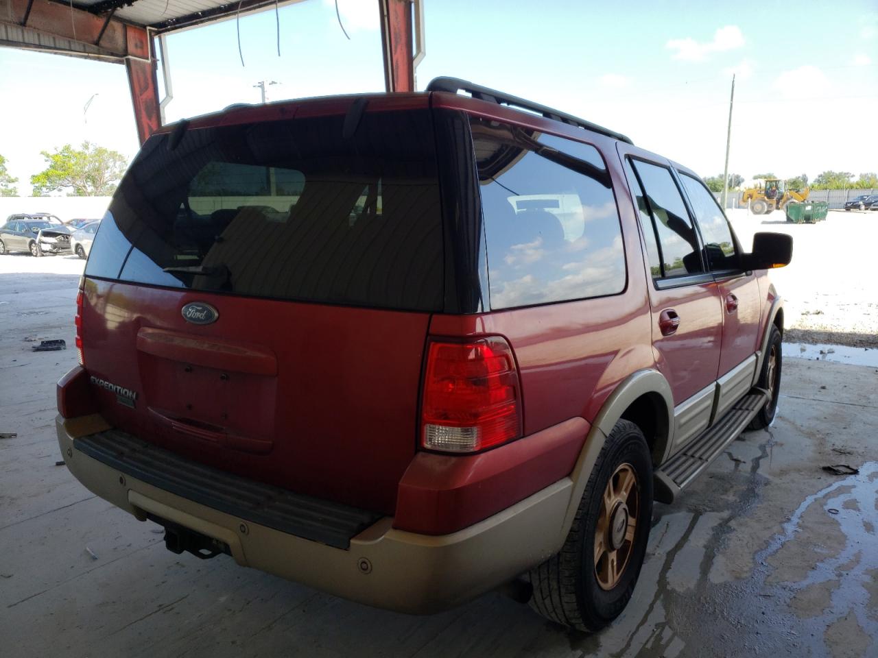 Zdjęcie 4 z aukcji – 2006 FORD EXPEDITION z VIN 1FMPU17566LA96715