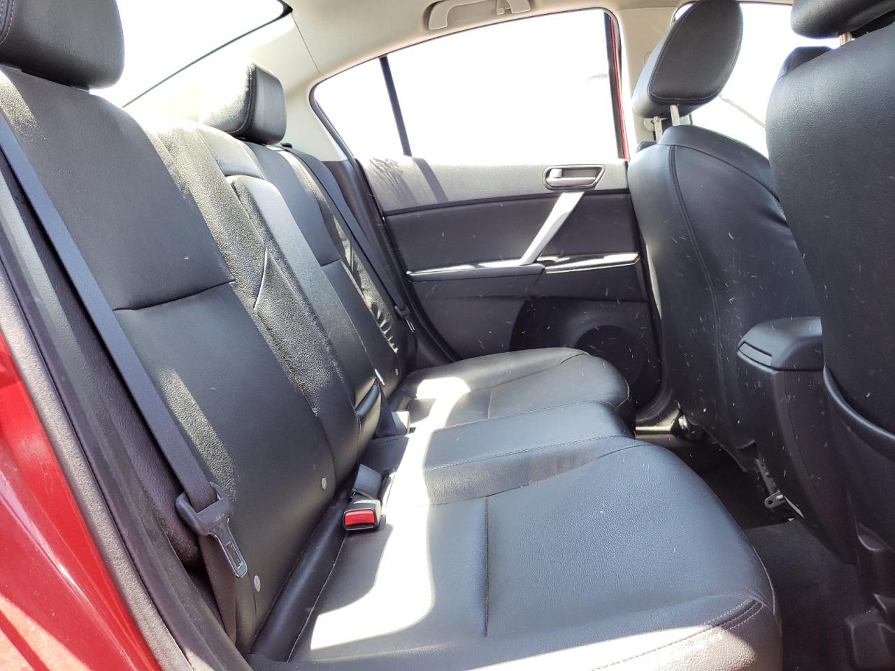 Photo 6 from auction – 2013 MAZDA 3 I with VIN JM1BL1WP3D1823502