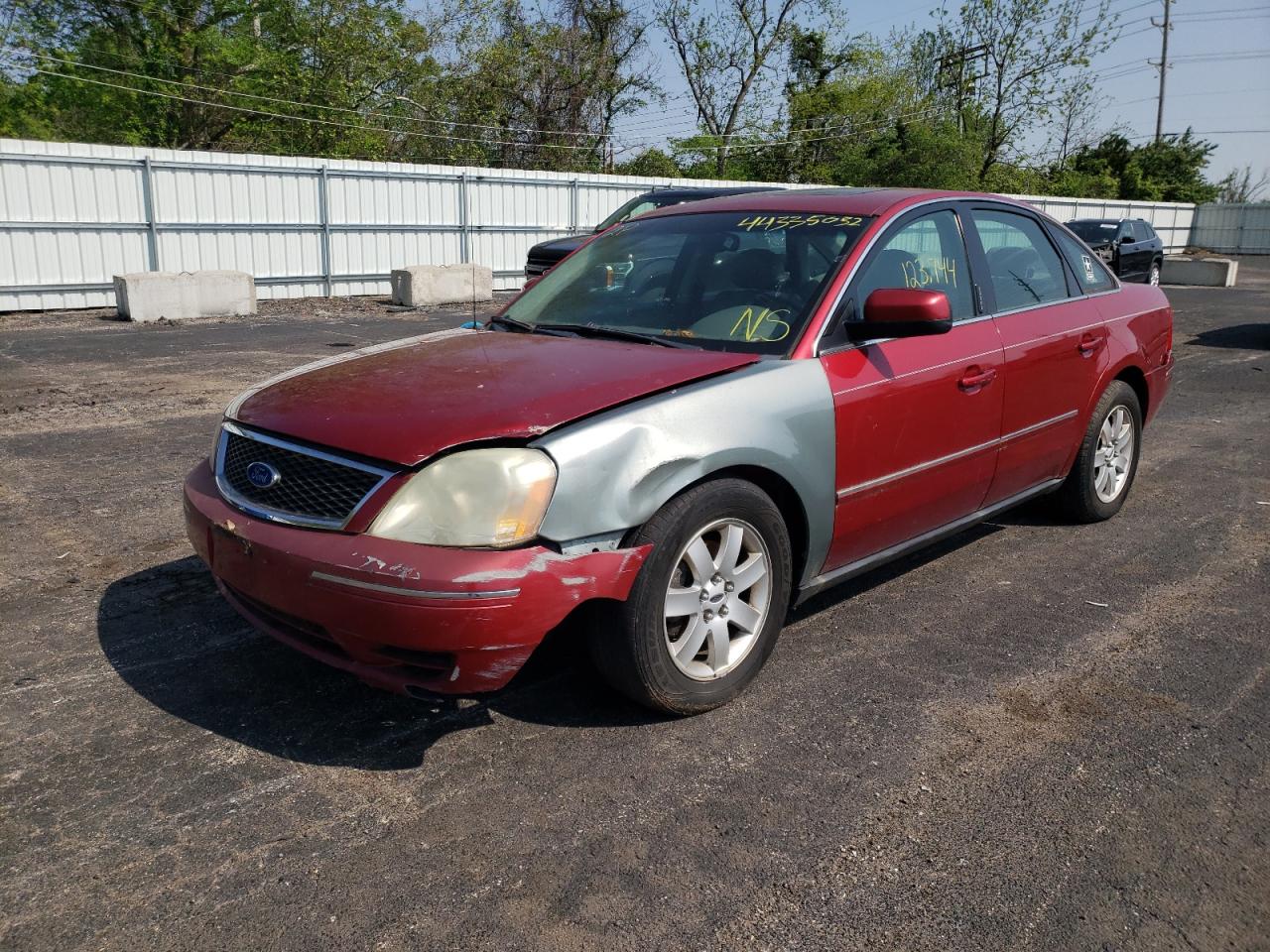 Photo 2 from auction – 2005 FORD FIVE HUNDR with VIN 1FAFP24145G201781