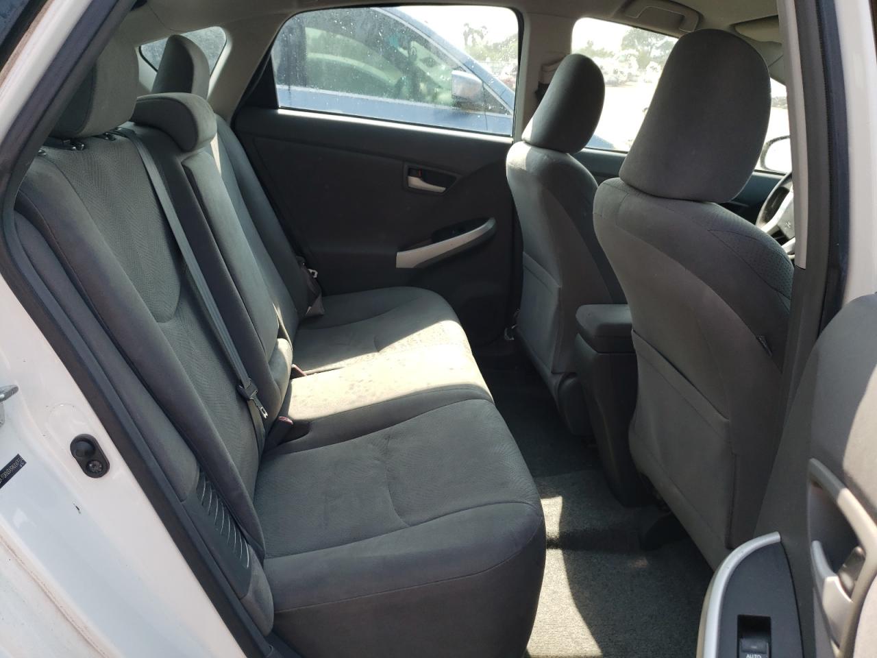 Photo 6 from auction – 2010 TOYOTA PRIUS with VIN JTDKN3DU9A0047554