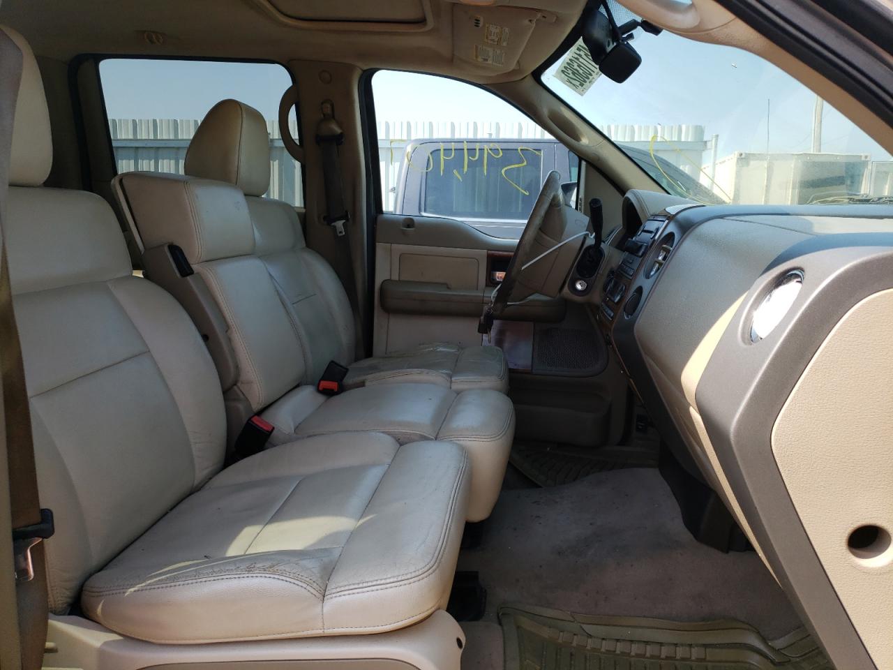 Photo 5 from auction – 2004 FORD F150 SUPER with VIN 1FTPW14524KD00996
