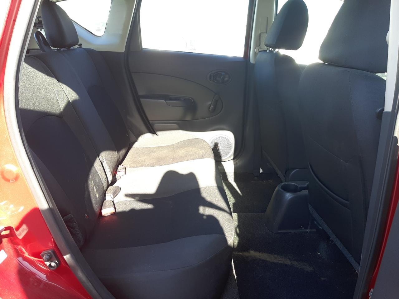Photo 6 from auction – 2017 NISSAN VERSA NOTE with VIN 3N1CE2CP4HL380013