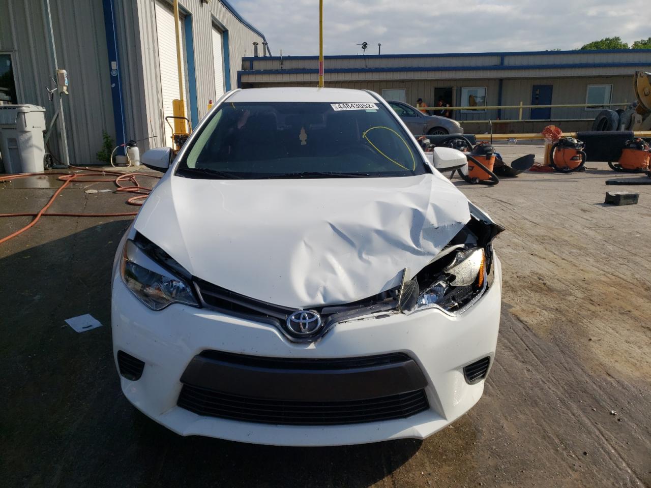 Photo 9 from auction – 2015 TOYOTA COROLLA L with VIN 2T1BURHE4FC287116