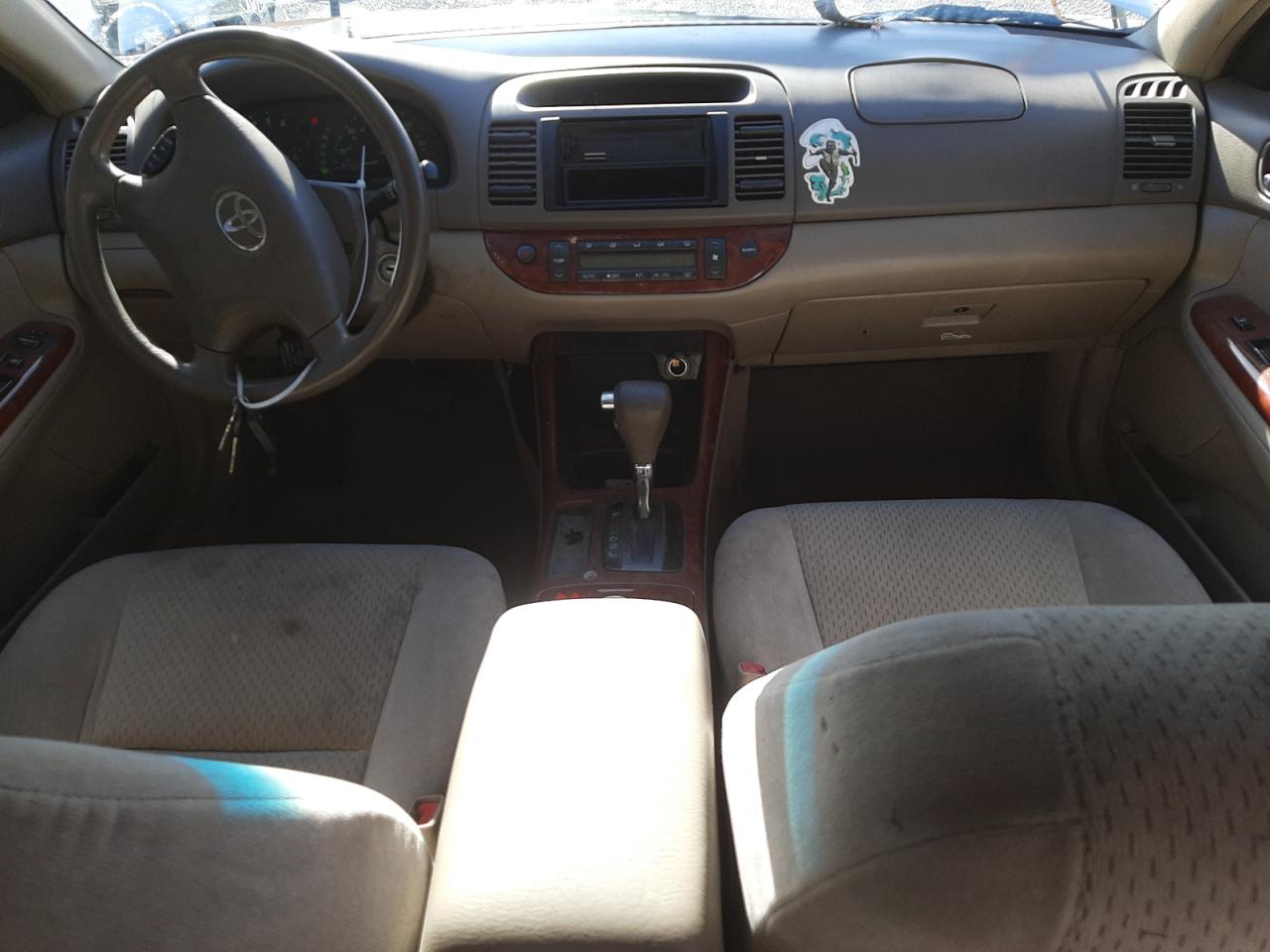 Photo 9 from auction – 2003 TOYOTA CAMRY LE with VIN 4T1BE32K03U155960