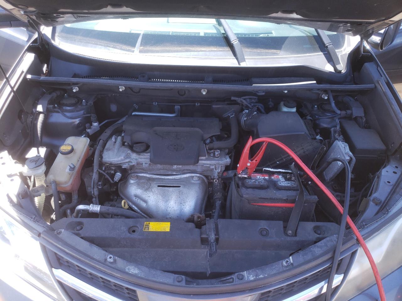 Photo 7 from auction – 2014 TOYOTA RAV4 XLE with VIN 2T3RFREV3EW147835