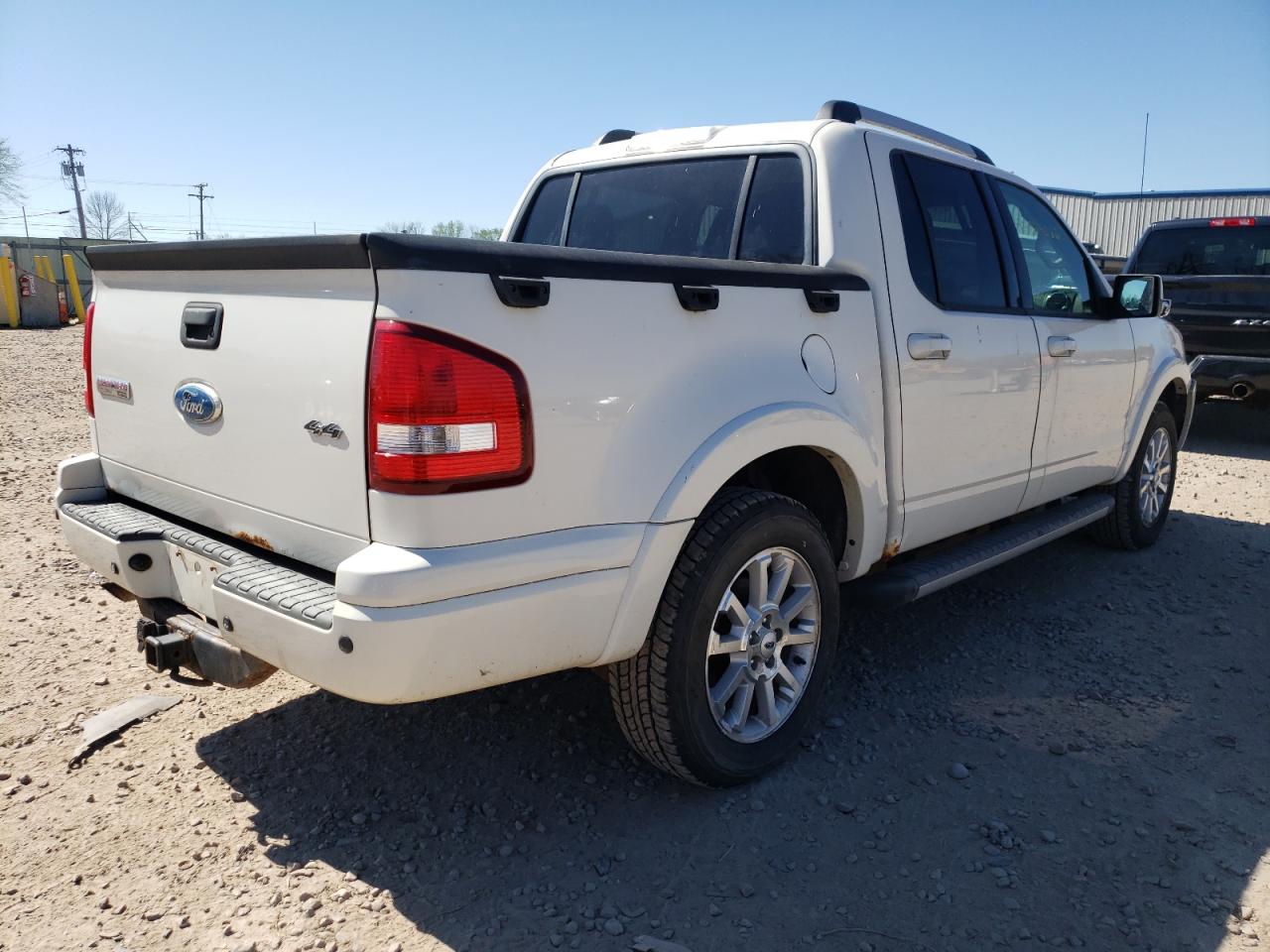 Photo 4 from auction – 2009 FORD EXPLORER S with VIN 1FMEU53E79UA35201