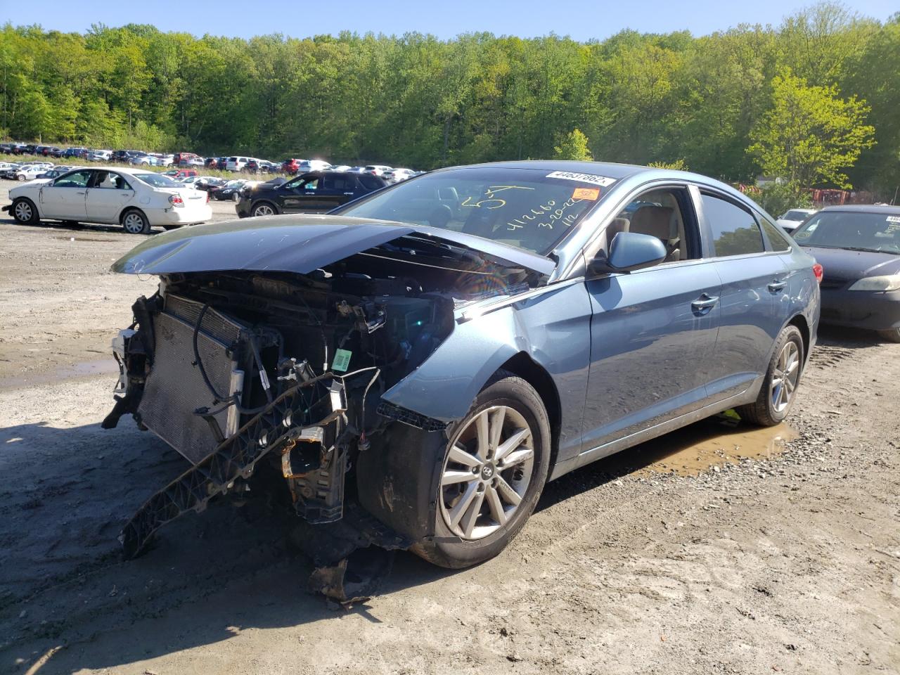 Photo 2 from auction – 2016 HYUNDAI SONATA SE with VIN 5NPE24AF3GH297630