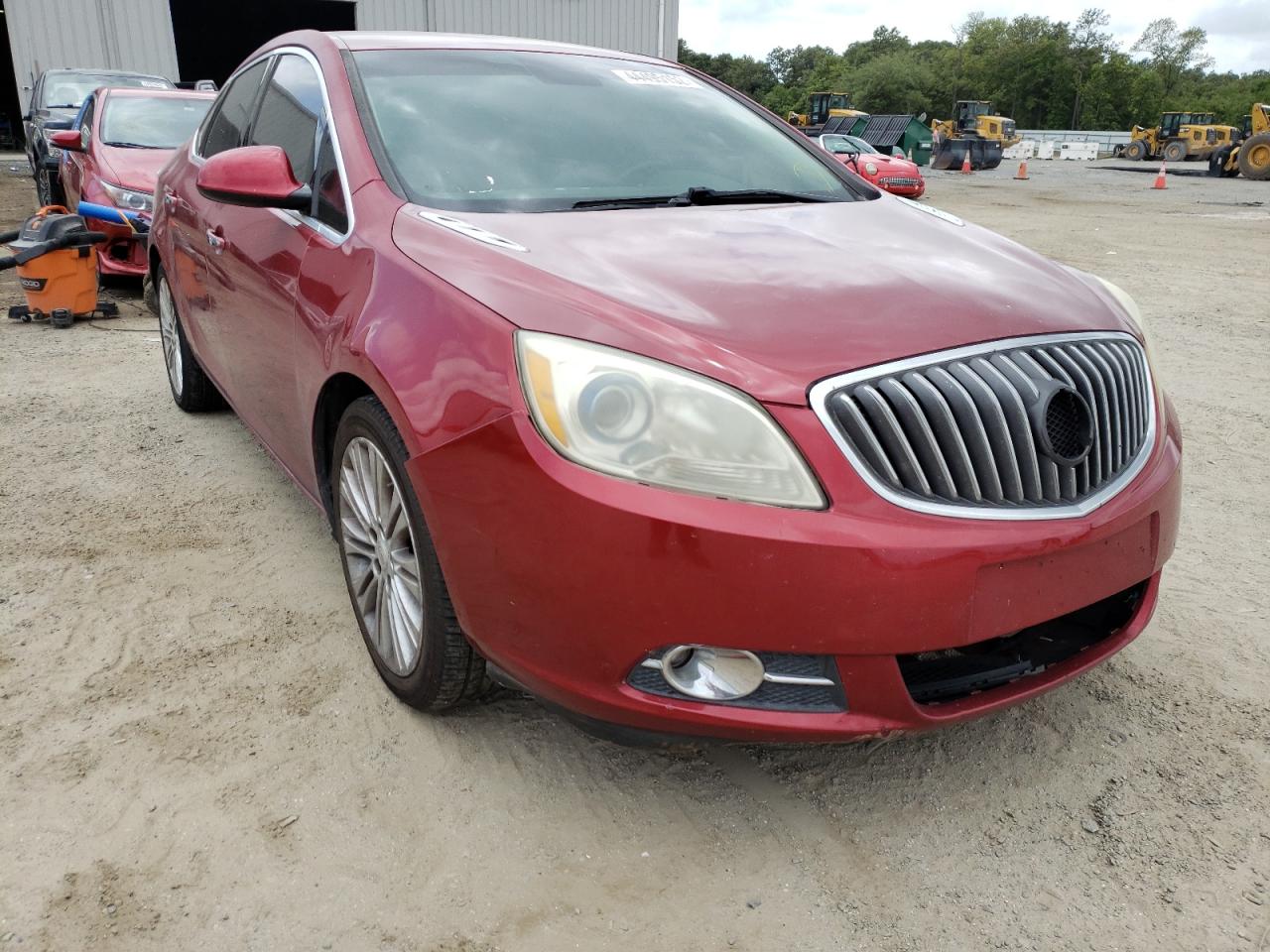 BUICK VERANO 2013 with VIN 1G4PP5SK0D4201462 - Photo from auction