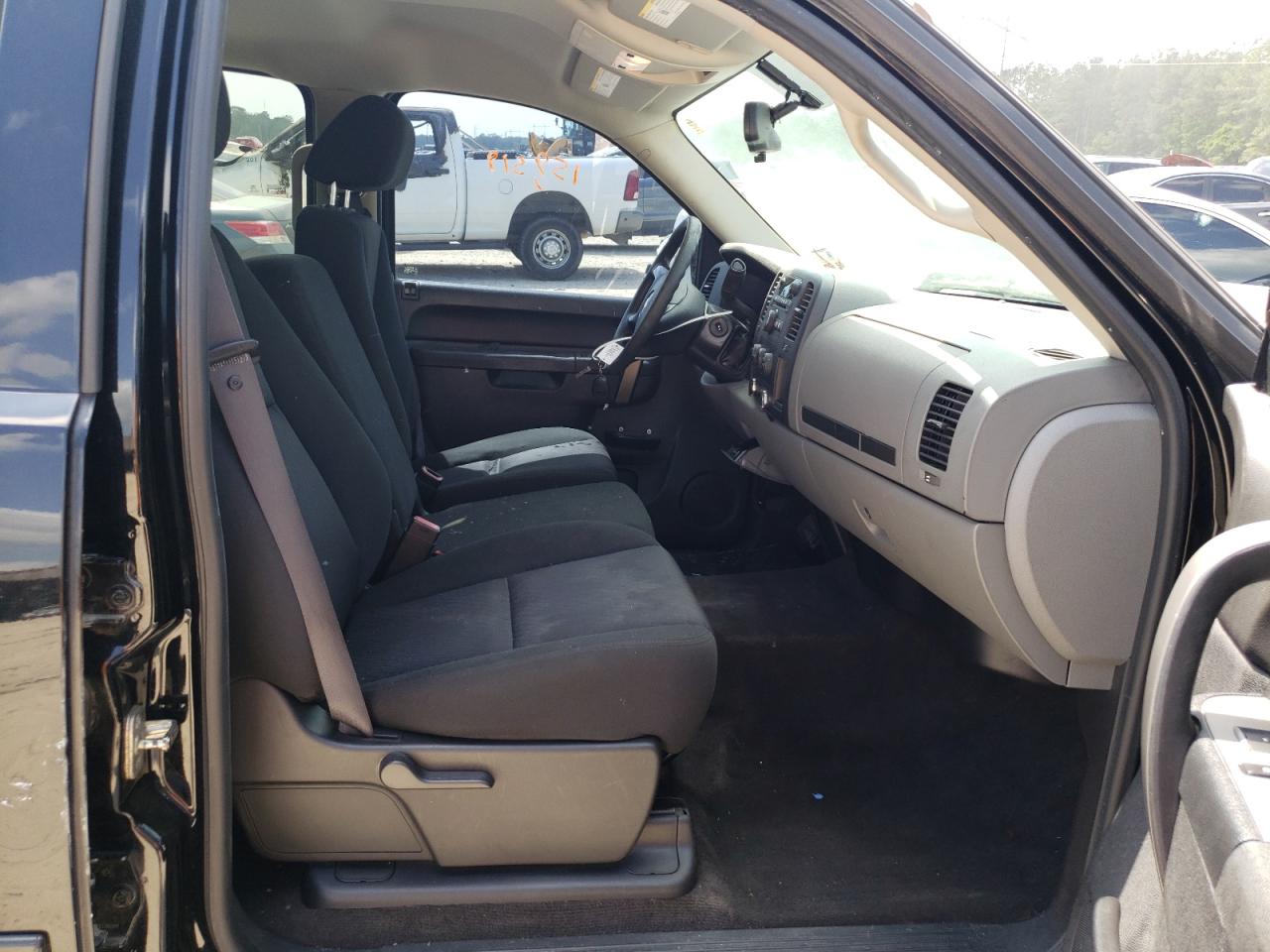 Photo 5 from auction – 2011 CHEVROLET SILVERADO with VIN 3GCPCREA8BG378240