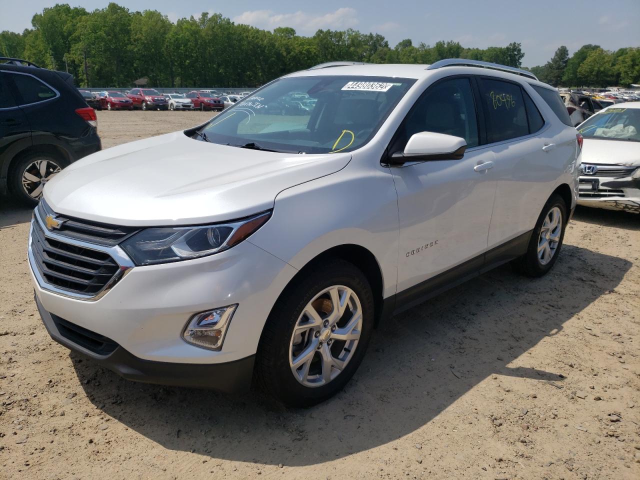 Photo 2 from auction – 2020 CHEVROLET EQUINOX LT with VIN 2GNAXVEX3L6238883