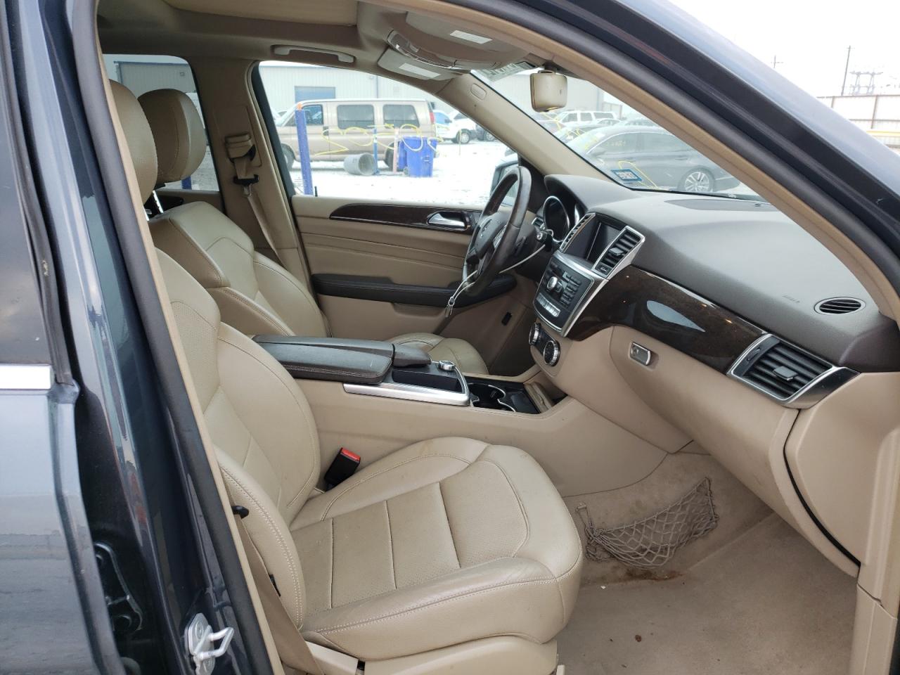 Photo 5 from auction – 2014 MERCEDES-BENZ ML 350 with VIN 4JGDA5JB2EA381228