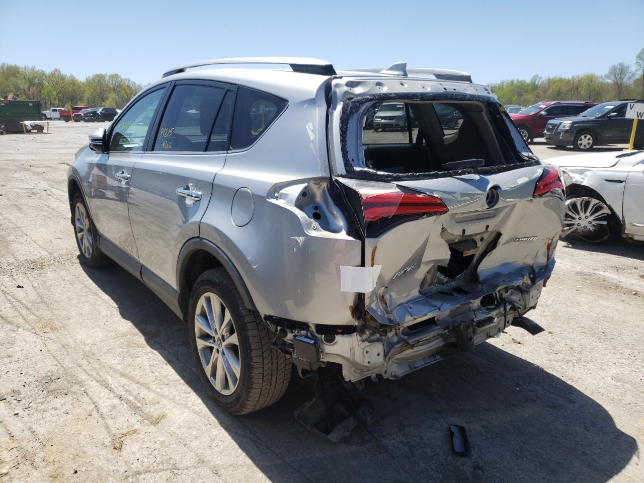 Photo 3 from auction – 2017 TOYOTA RAV4 LIMIT with VIN 2T3DFREV7HW690958