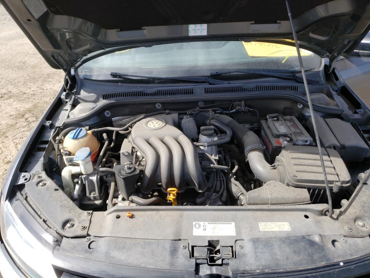 Photo 7 from auction – 2012 VOLKSWAGEN JETTA BASE with VIN 3VW2K7AJ7CM424163
