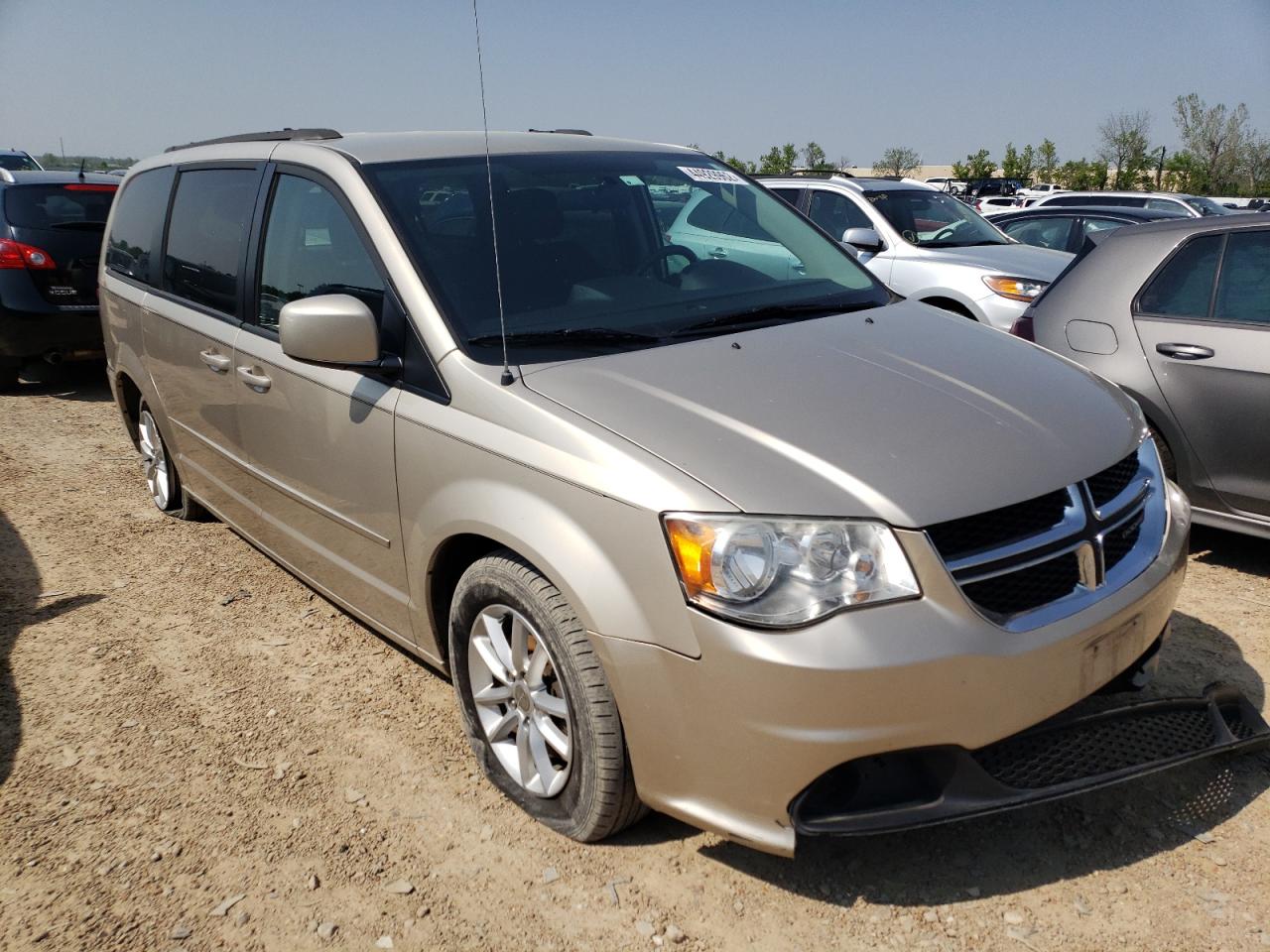DODGE GRAND CARA 2014 with VIN 2C4RDGCG4ER473524 - Photo from auction