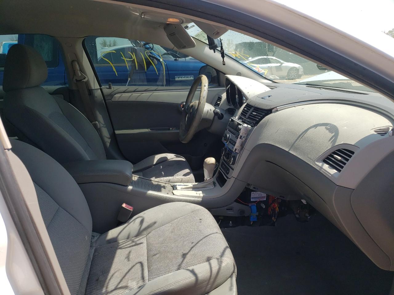 Photo 5 from auction – 2011 CHEVROLET MALIBU LS with VIN 1G1ZB5E19BF178546
