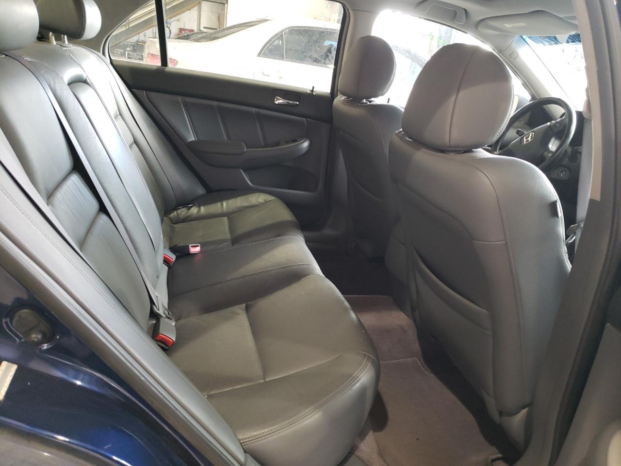 Photo 6 from auction – 2004 HONDA ACCORD EX with VIN JHMCM56854C034885