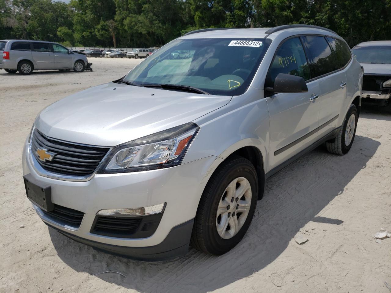 Photo 2 from auction – 2016 CHEVROLET TRAVERSE L with VIN 1GNKRFED8GJ211679