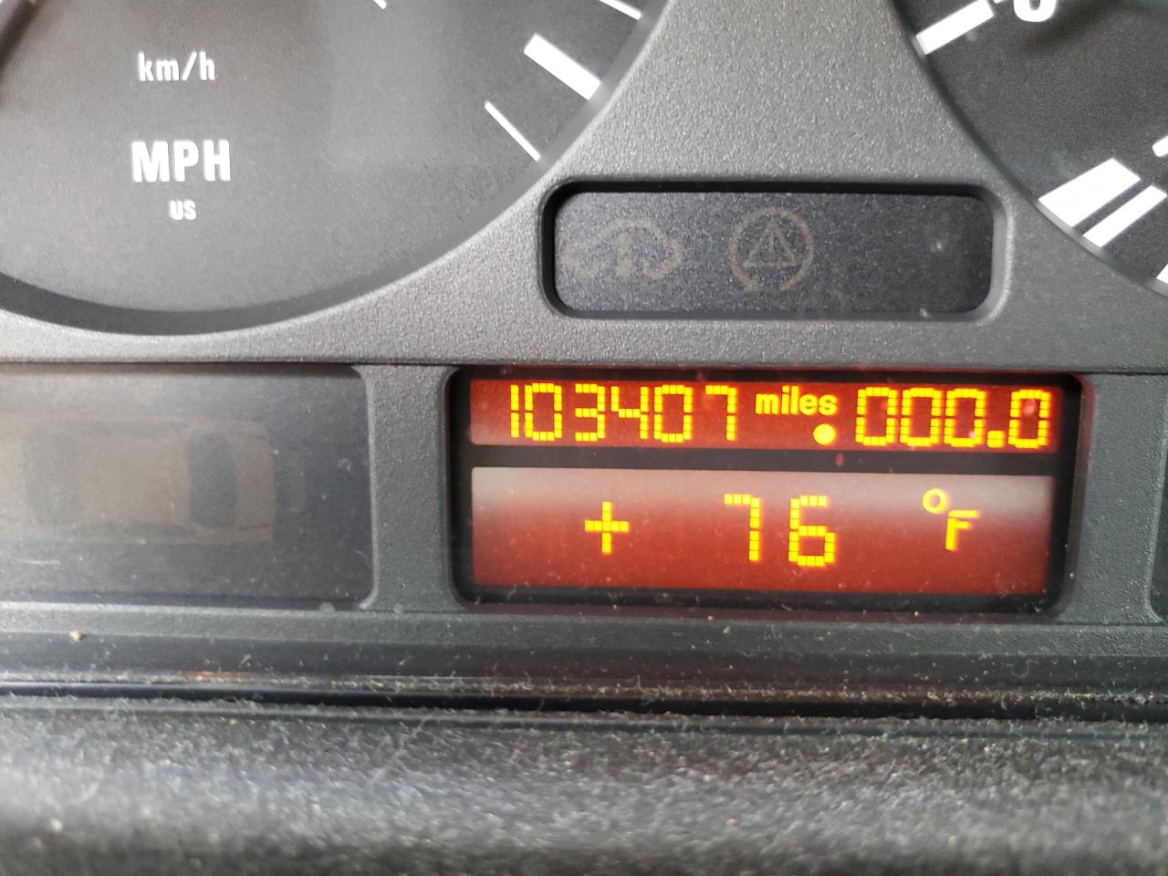 Photo 8 from auction – 1998 BMW 528 I AUTO with VIN WBADD6323WBW46911