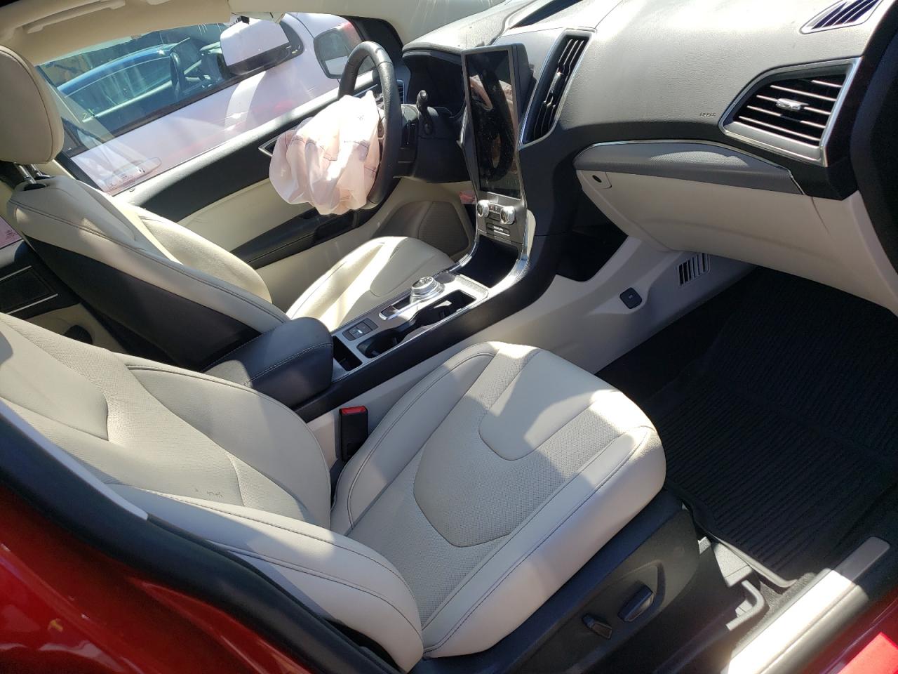 Photo 5 from auction – 2022 FORD EDGE TITAN with VIN 2FMPK4K97NBA28522