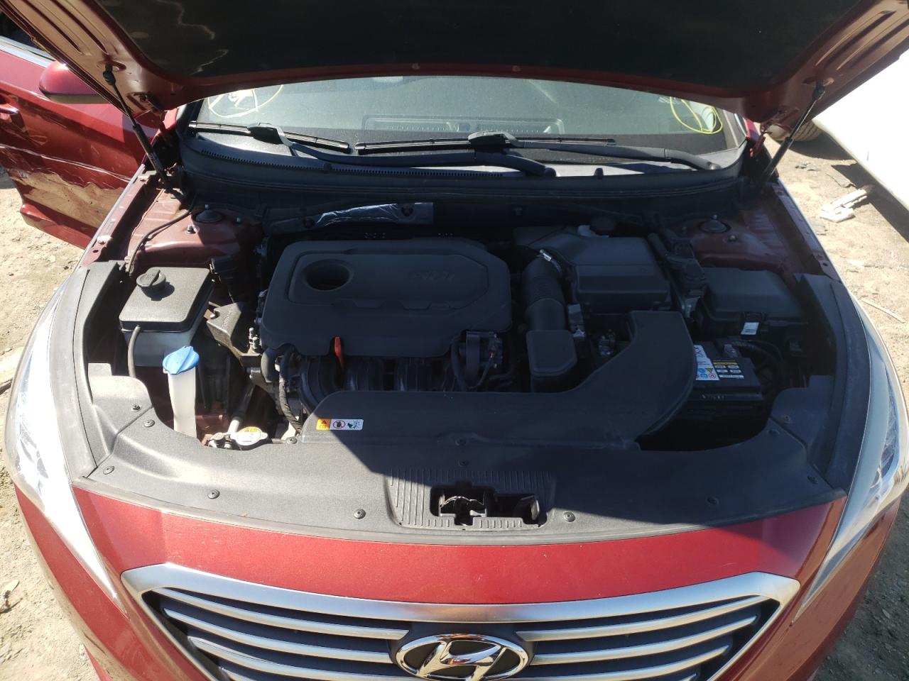 Photo 7 from auction – 2015 HYUNDAI SONATA SE with VIN 5NPE24AF1FH099207
