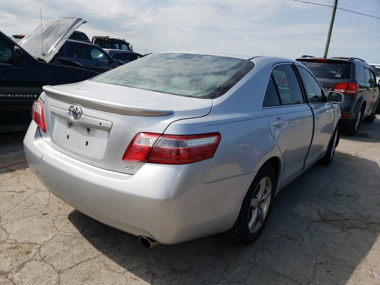 Photo 4 from auction – 2007 TOYOTA CAMRY with VIN 4T1BE46K37U669503