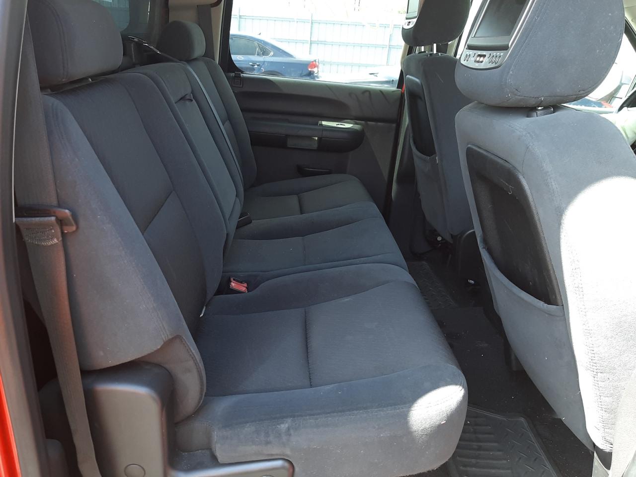 Photo 6 from auction – 2007 CHEVROLET SILVERADO with VIN 2GCEC13J271646341