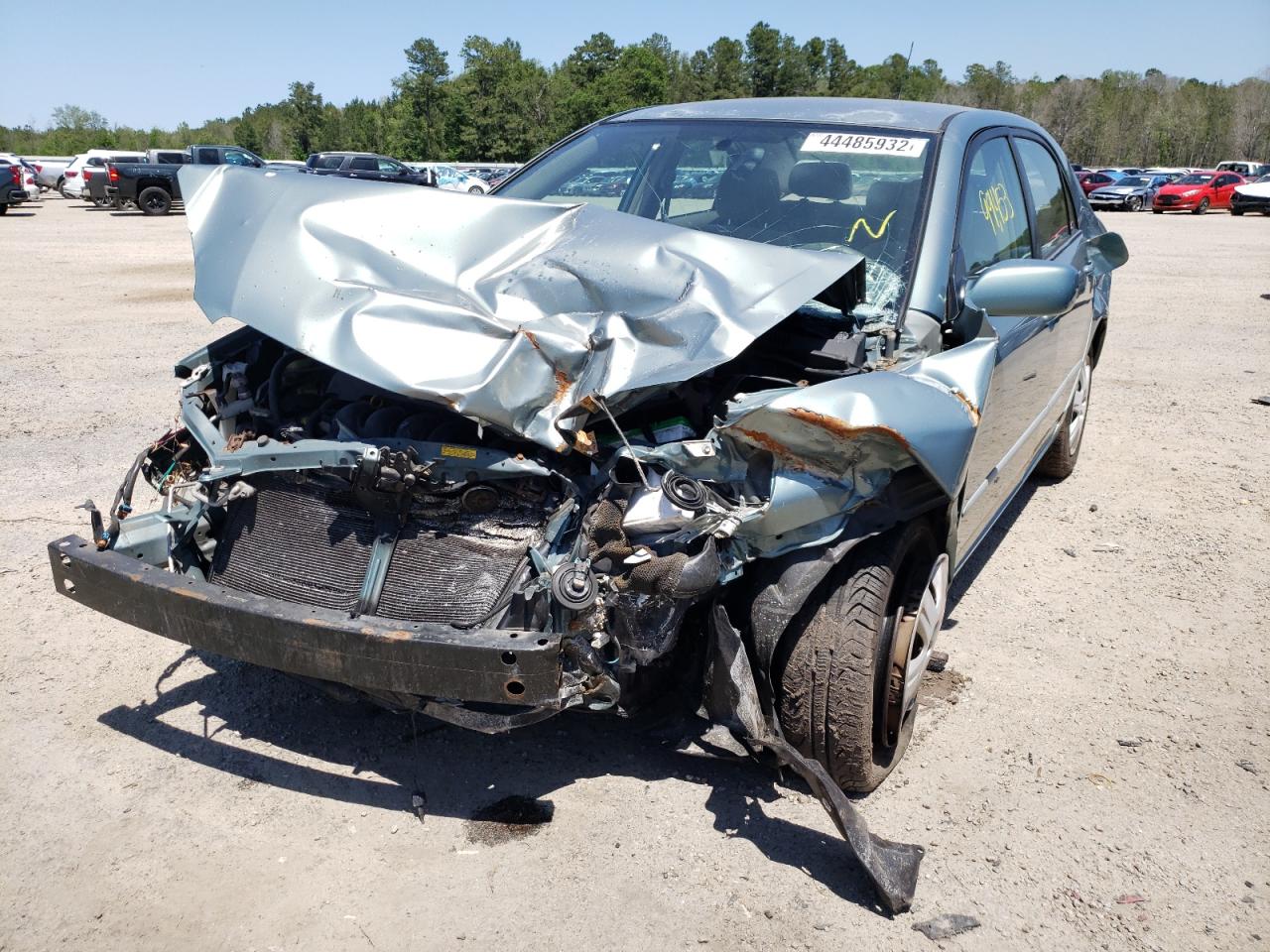 Photo 9 from auction – 2005 TOYOTA COROLLA CE with VIN 2T1BR32E05C368006