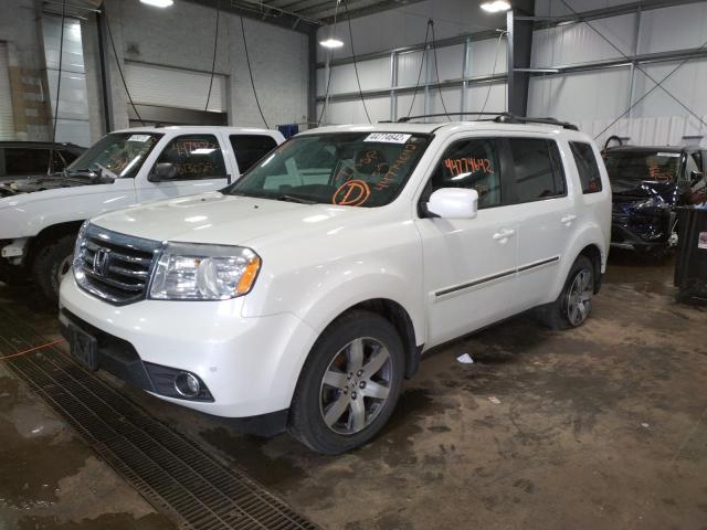 Photo 2 from auction – 2015 HONDA PILOT TOUR with VIN 5FNYF4H96FB011722