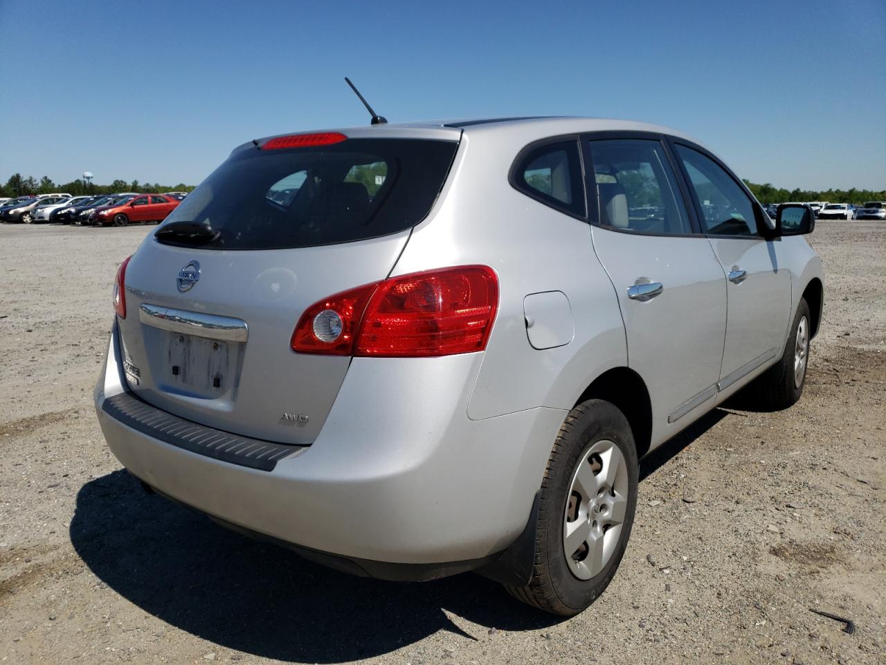 Photo 4 from auction – 2014 NISSAN ROGUE with VIN JN8AS5MV6EW201332