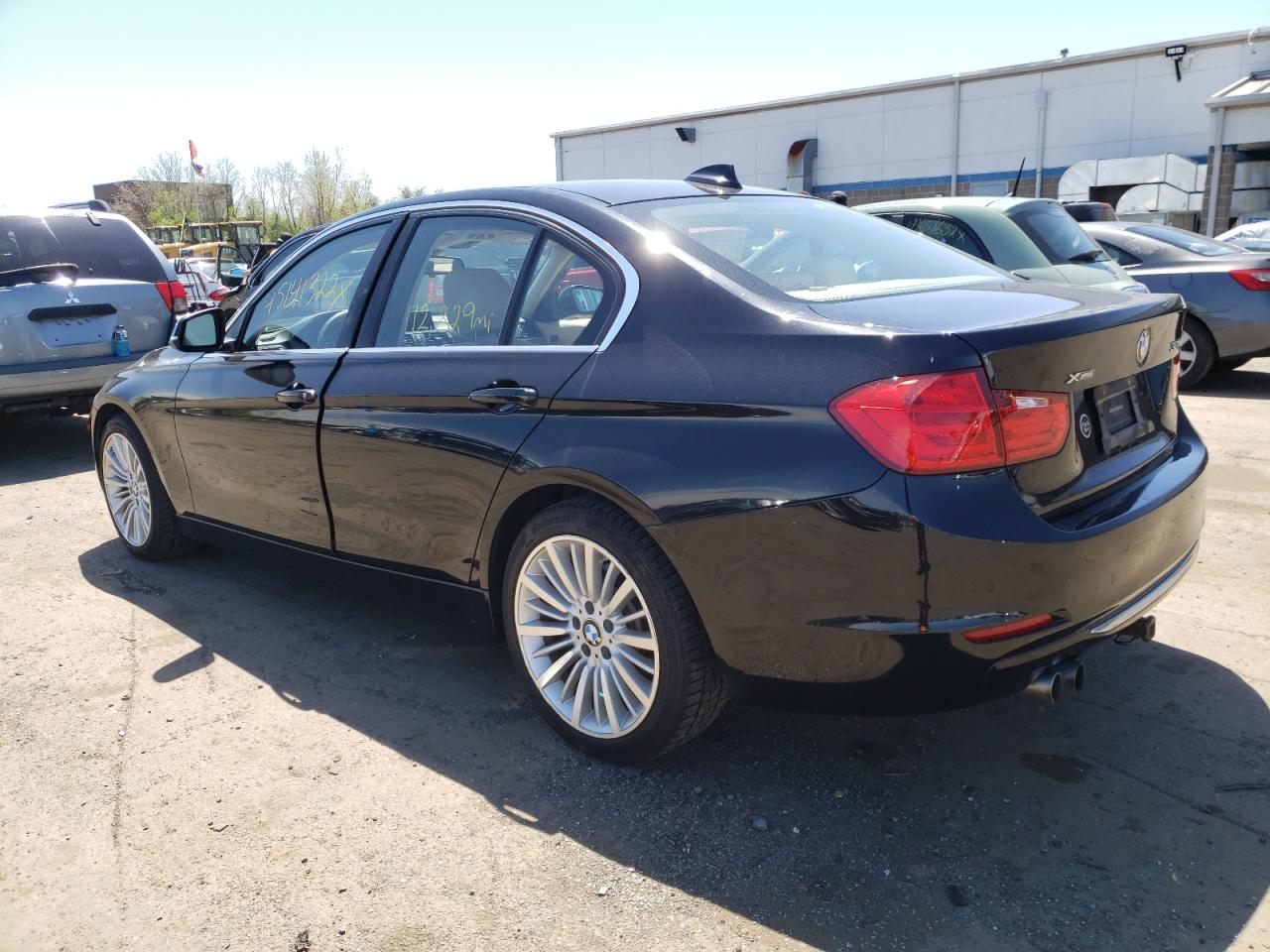 Photo 3 from auction – 2014 BMW 328 XI with VIN WBA3B3G53ENR84276