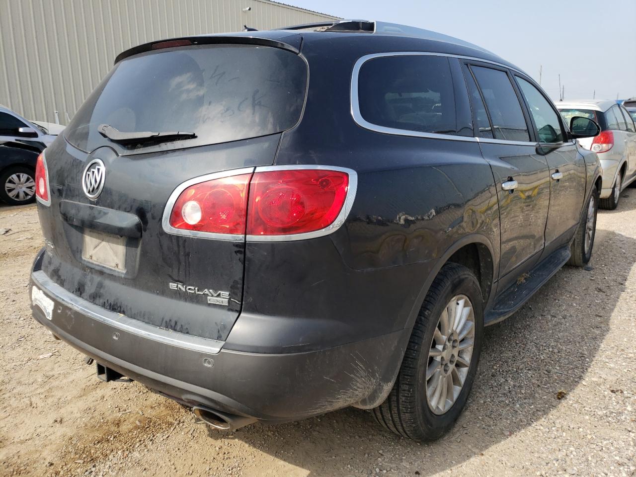 Photo 4 from auction – 2011 BUICK ENCLAVE CX with VIN 5GAKRBED9BJ358203