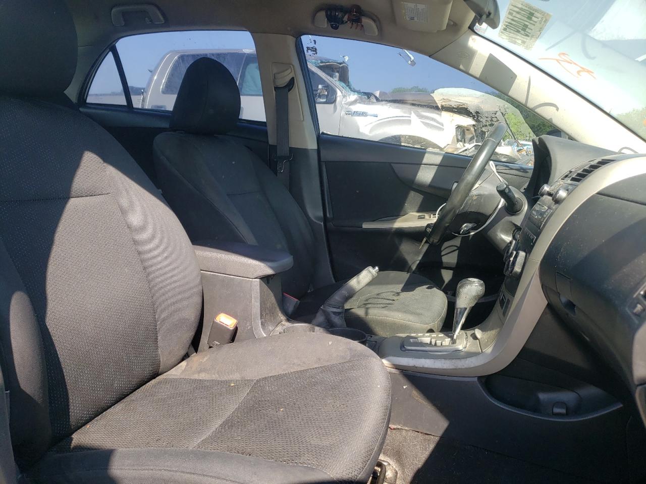 Photo 5 from auction – 2010 TOYOTA COROLLA BA with VIN 1NXBU4EE6AZ272972