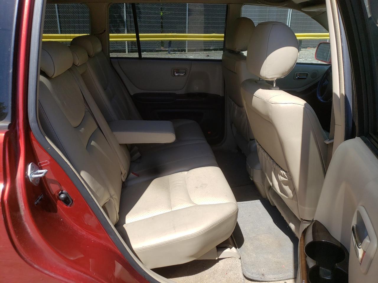 Photo 6 from auction – 2003 TOYOTA HIGHLANDER with VIN JTEGF21AX30118542