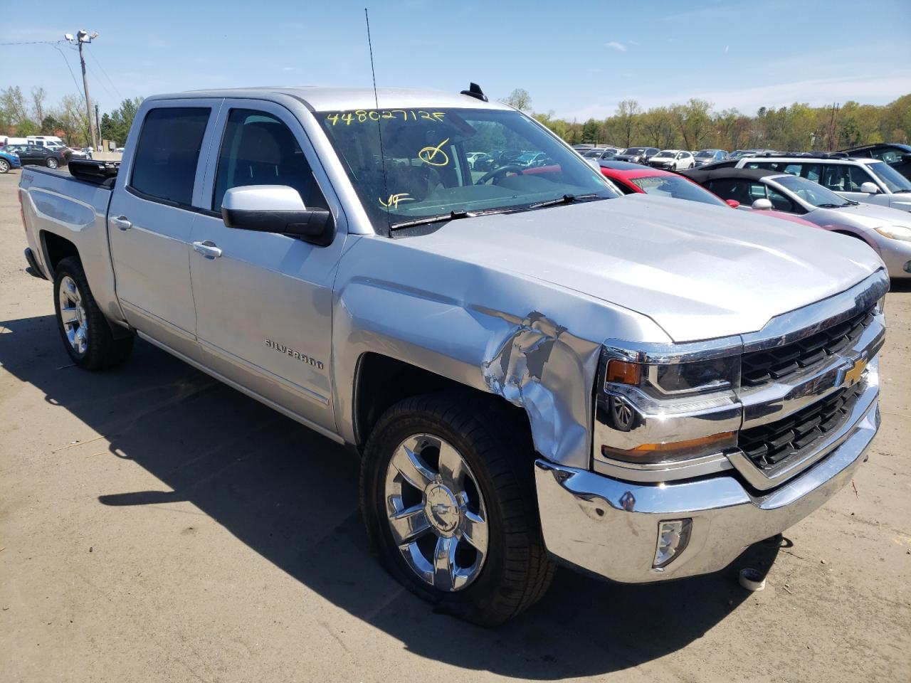 CHEVROLET SILVERADO 2018 with VIN 3GCUKRER3JG266861 - Photo from auction