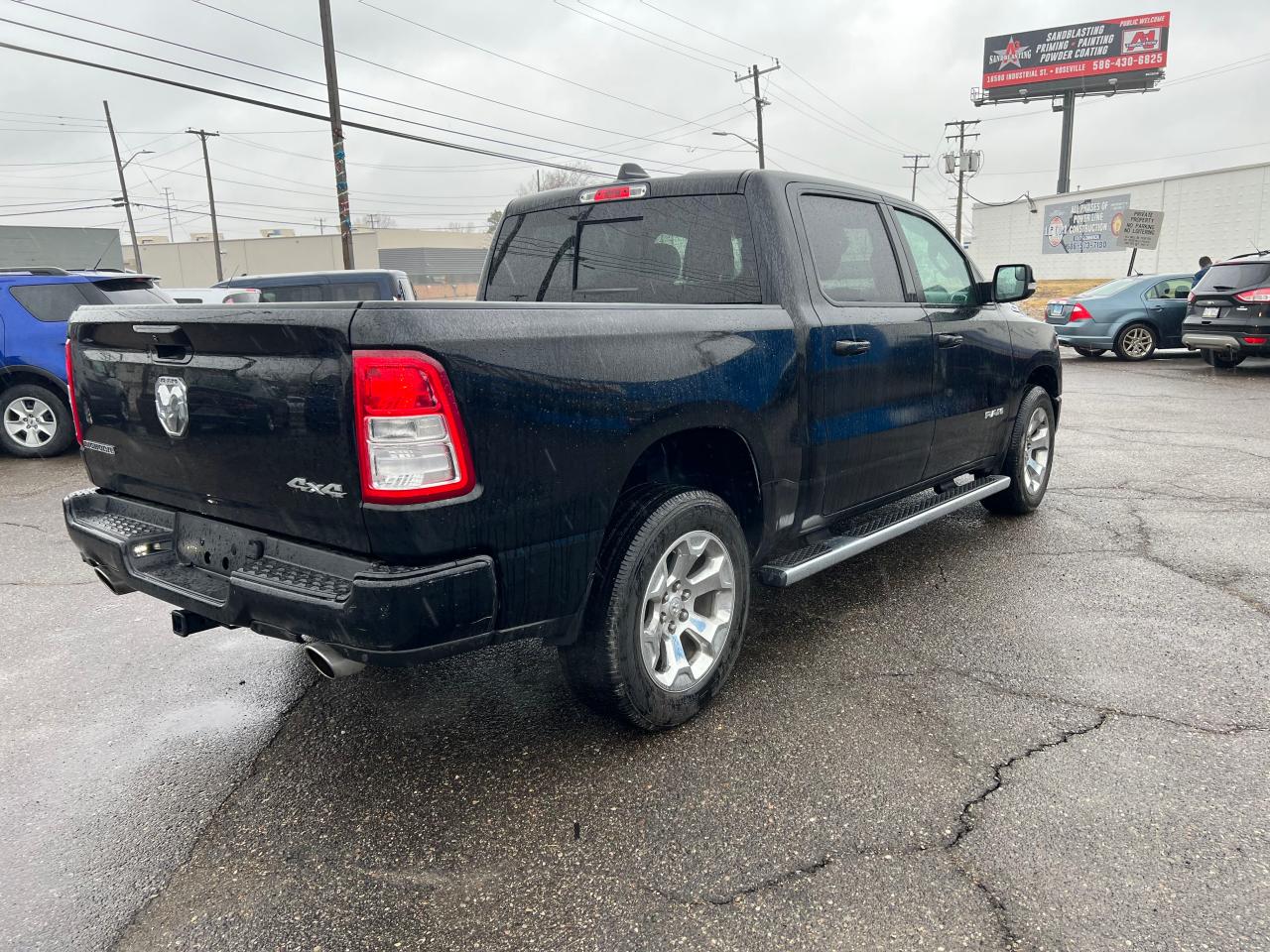 Zdjęcie 4 z aukcji – 2019 RAM 1500 BIG H z VIN 1C6SRFFT3KN654443