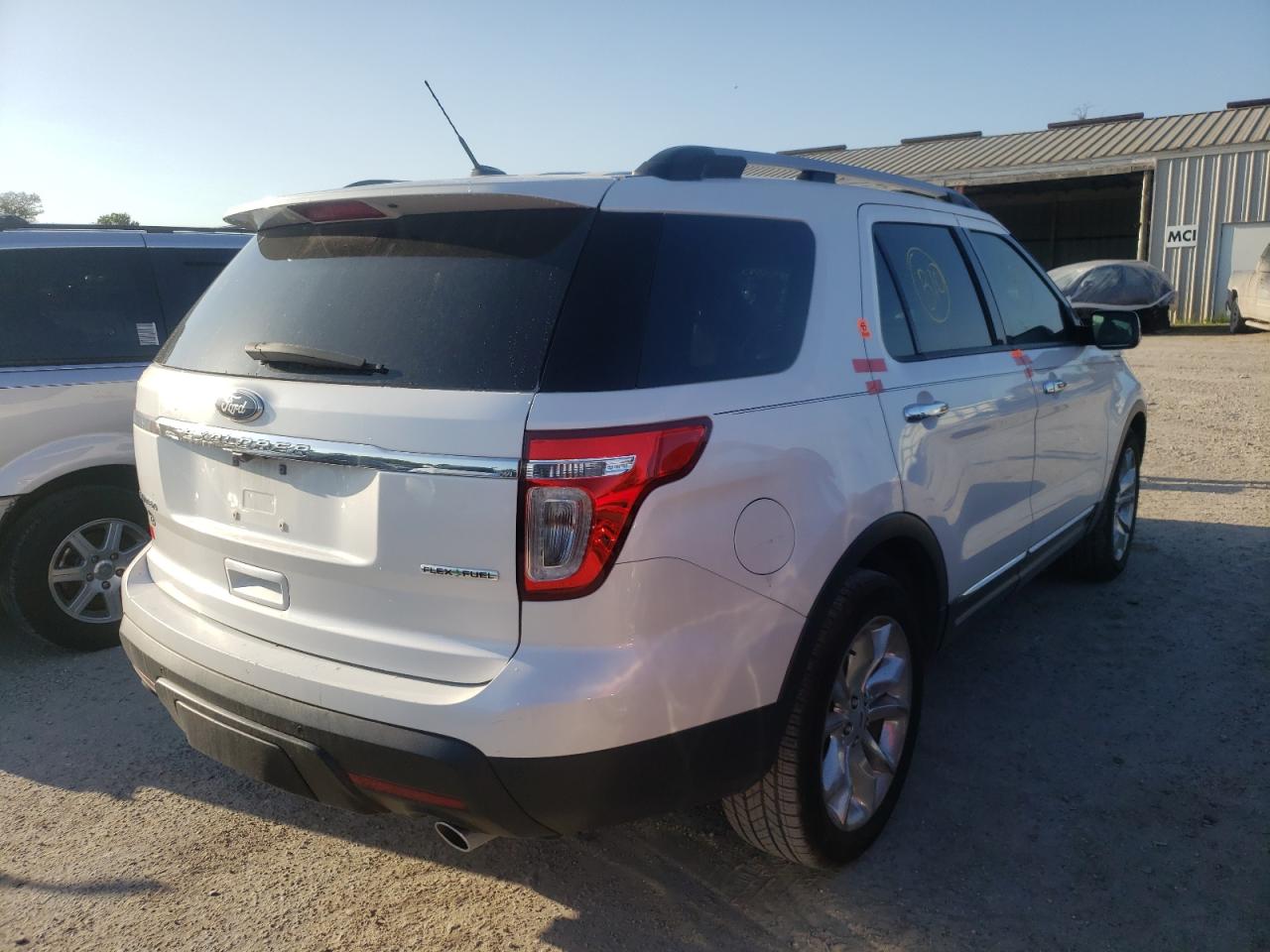 Photo 4 from auction – 2015 FORD EXPLORER L with VIN 1FM5K7F88FGC34677