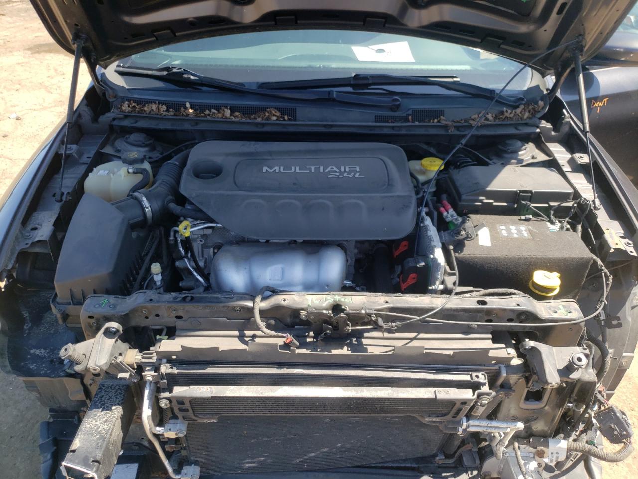 Photo 7 from auction – 2015 CHRYSLER 200 S with VIN 1C3CCCBB3FN559689