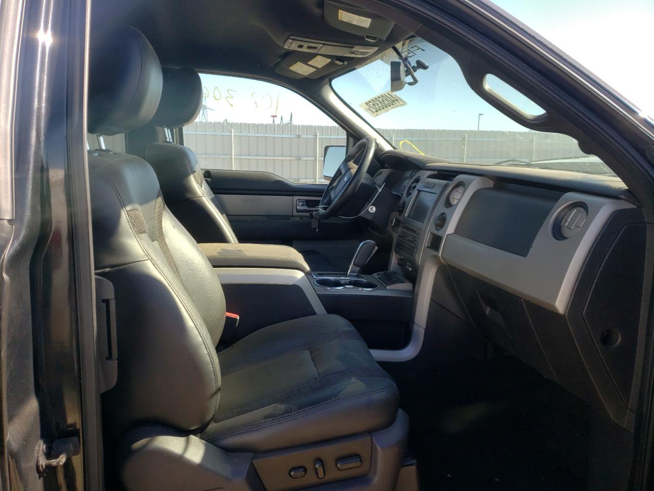 Photo 5 from auction – 2010 FORD F150 SUPER with VIN 1FTEX1E61AFC62824