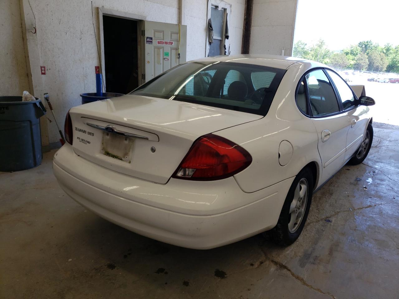 Photo 4 from auction – 2003 FORD TAURUS SES with VIN 1FAFP55U23A269166