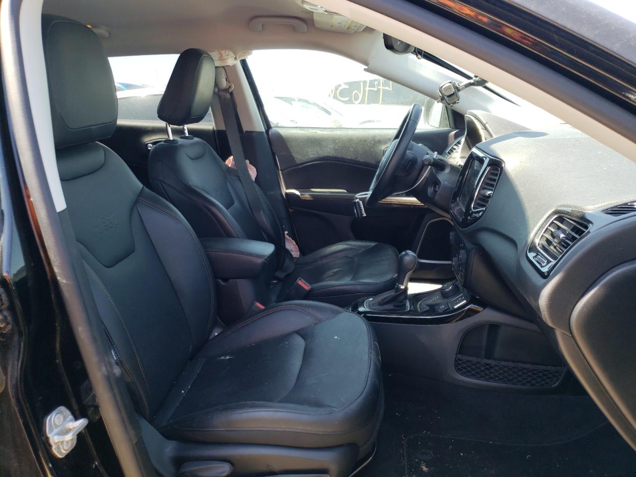 Photo 5 from auction – 2018 JEEP COMPASS LI with VIN 3C4NJDCB2JT262825