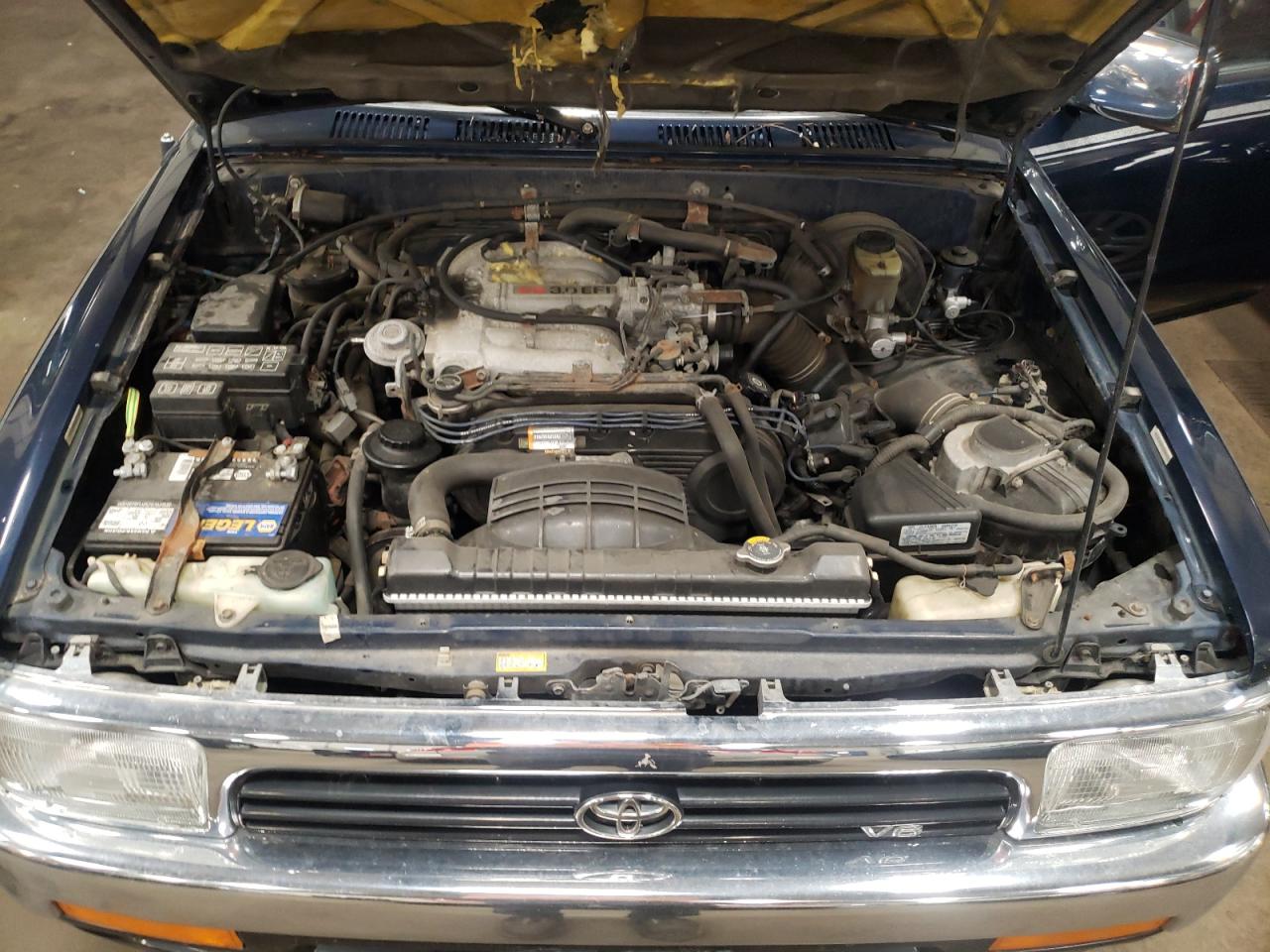Photo 7 from auction – 1995 TOYOTA 4RUNNER with VIN JT3VN39W2S0198880