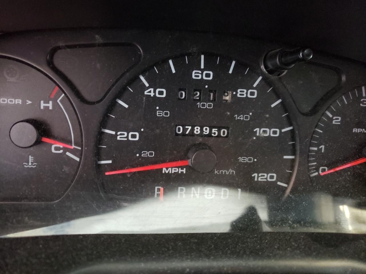 Photo 8 from auction – 2003 FORD TAURUS SES with VIN 1FAFP55233G217072