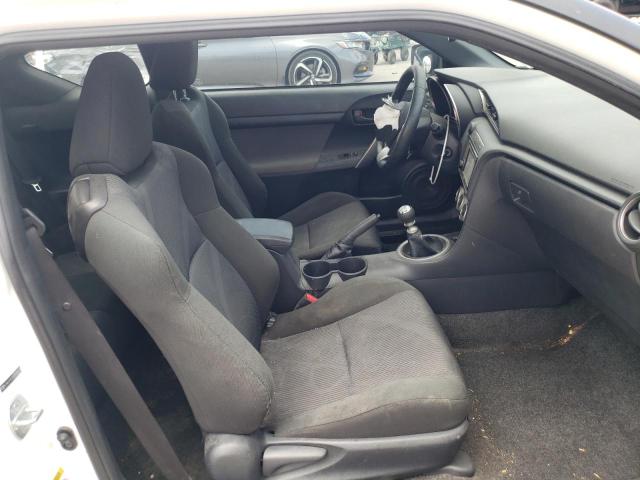 Photo 5 from auction – 2012 TOYOTA SCION TC with VIN JTKJF5C70C3035674